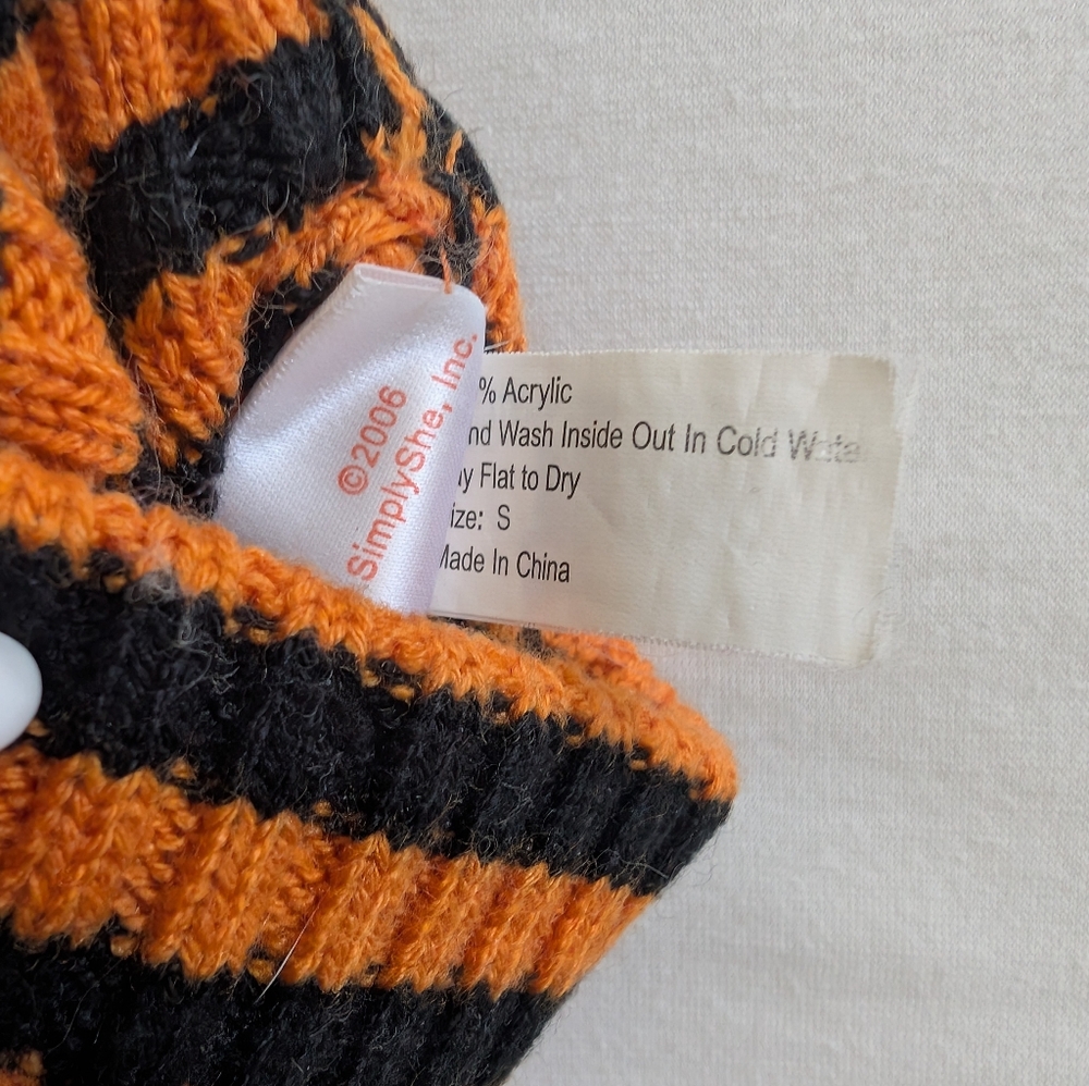 Pet Sweater - Picture 3 of 3